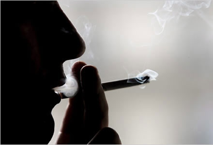 Hút thuốc làm tăng nguy cơ rối loạn cương dương